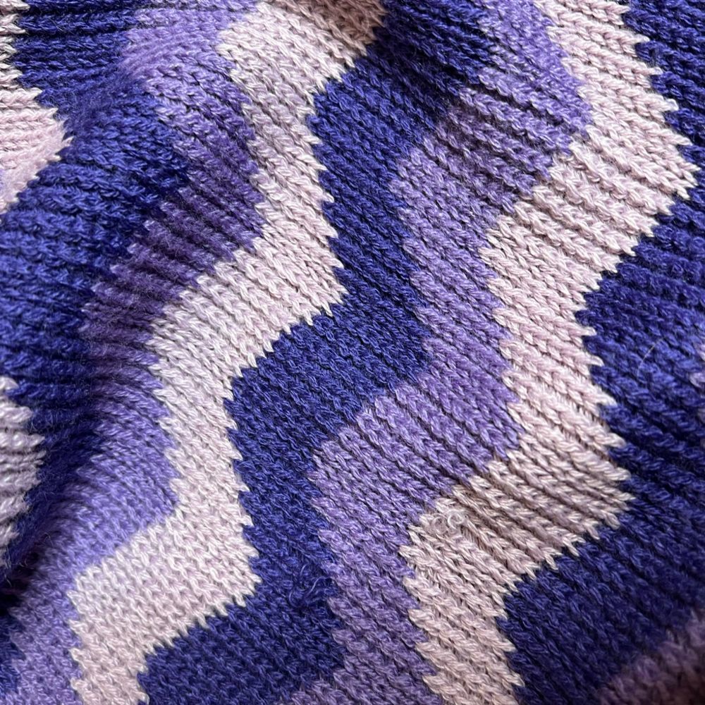 Missoni zigzag will blend poncho - Picture 7 of 9